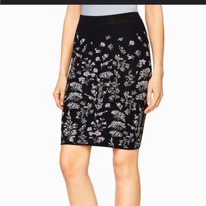 BCBGMaxAzria Floral Black Skirt - knit pull on style full stretch